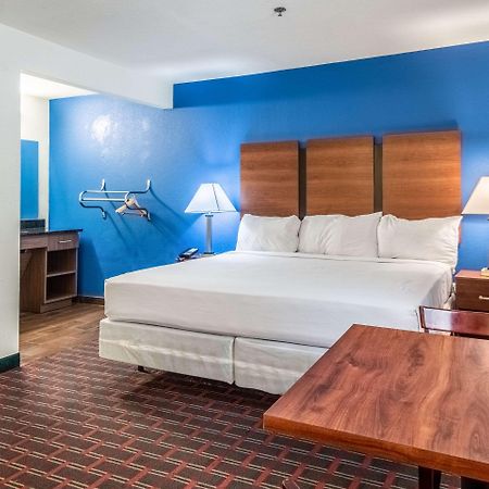 Rodeway Inn Weatherford Εξωτερικό φωτογραφία